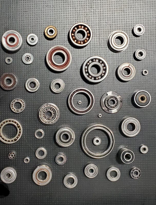 MINIATURE BALL BEARING